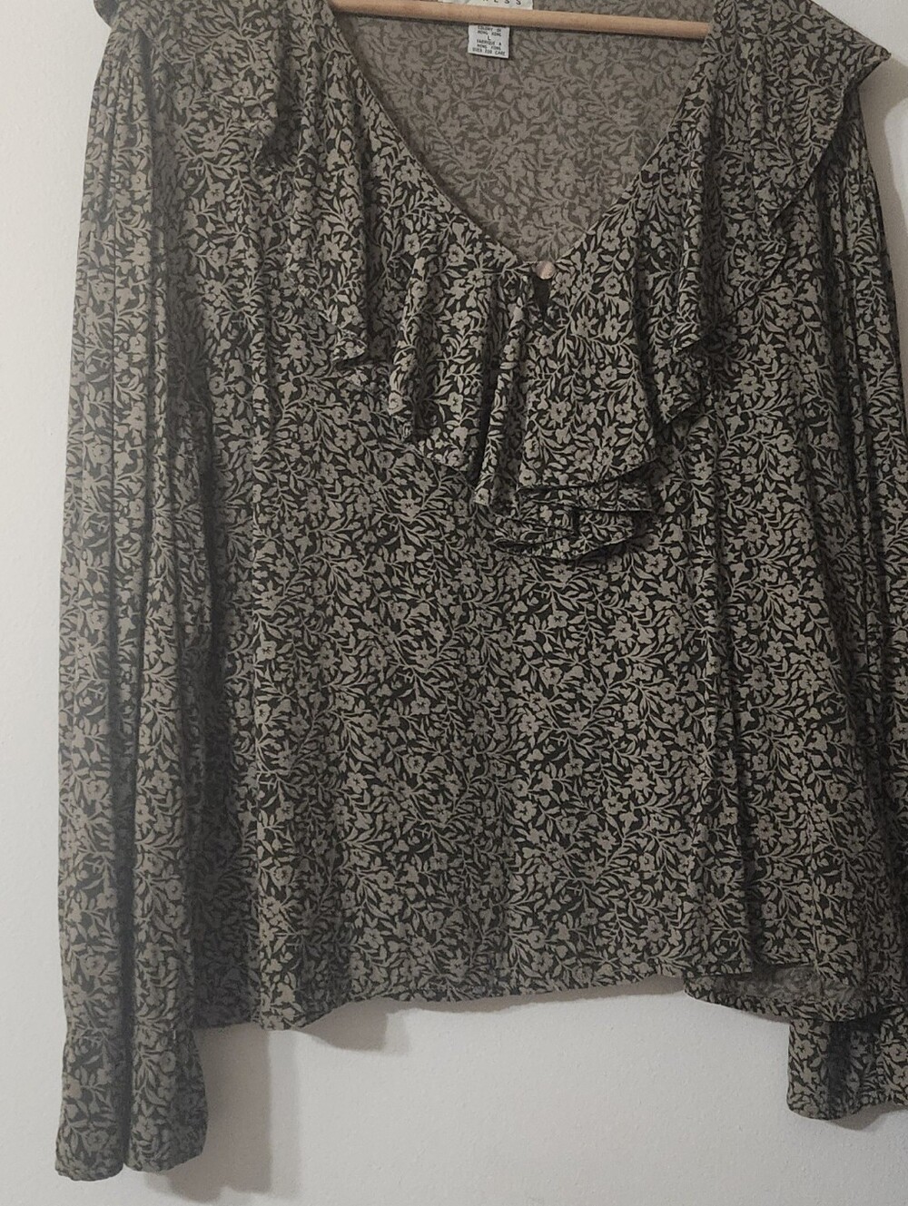 Vintage Express Olive Green Bell Sleeve Top